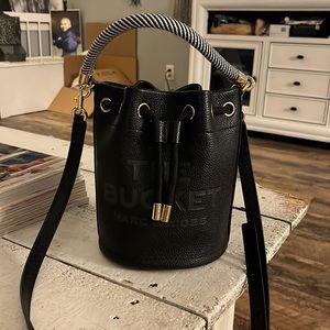 Marc Jacobs The Bucket Bag NWT